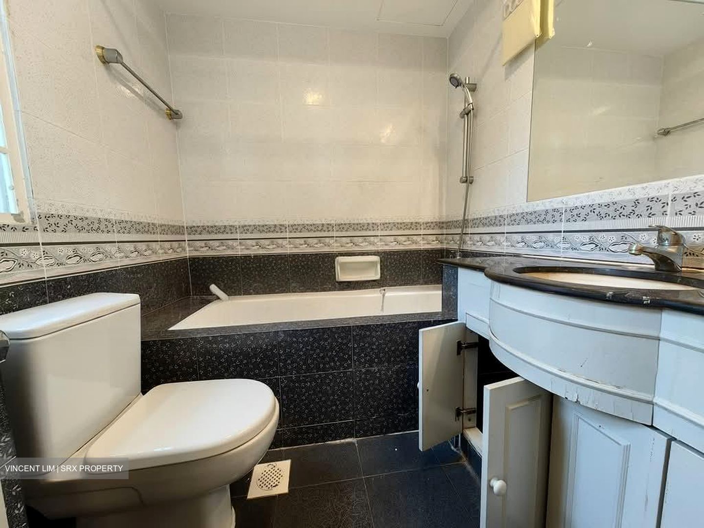 Royal Palm Mansions (D5), Condominium #573991111